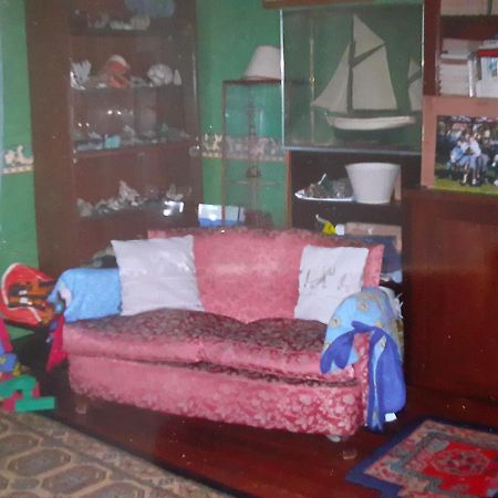 Hotel Peti Kaz Saint-Seurin-sur-l'Isle Zewnętrze zdjęcie